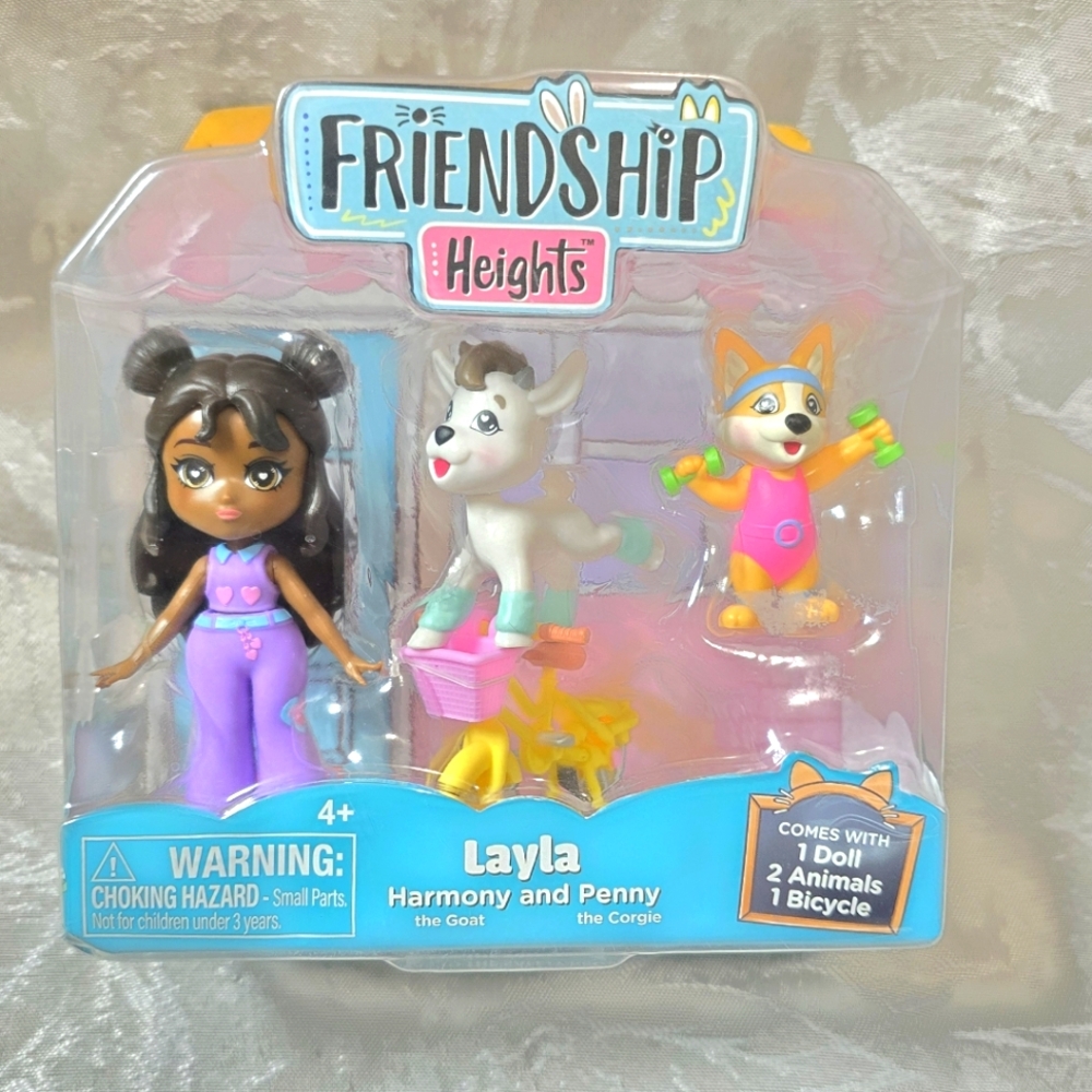 Layla Doll with Purple Outfit and Animal Friends